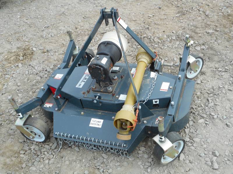 Unused C.H.E. 48 Rear-Discharge Th...