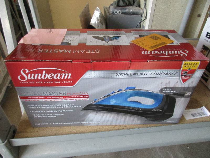 Steam iron