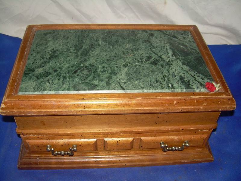 Vintage jewlery box marble top
