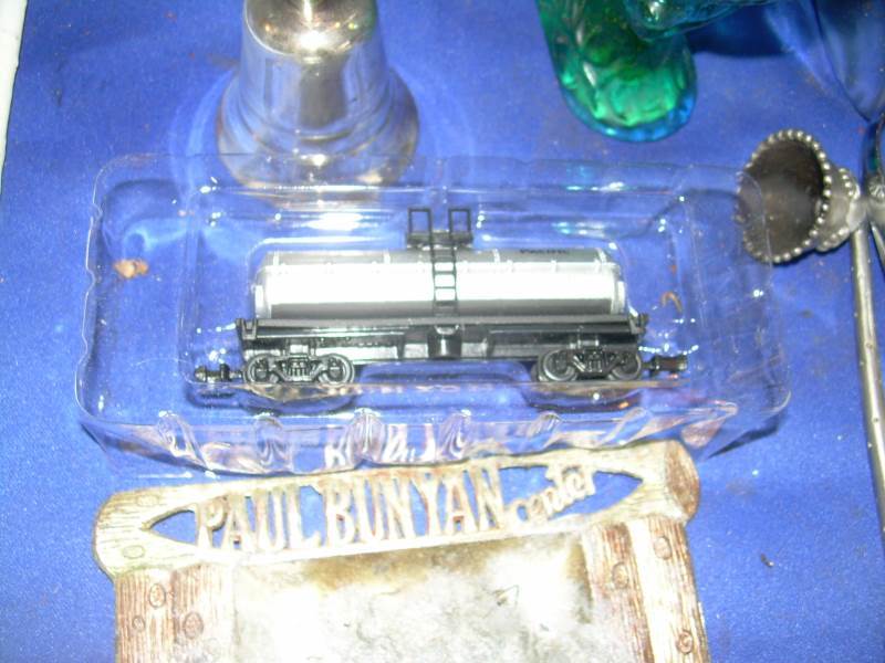 Vintage collectables