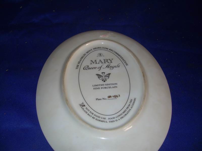 Vintage mary queens of angels plate