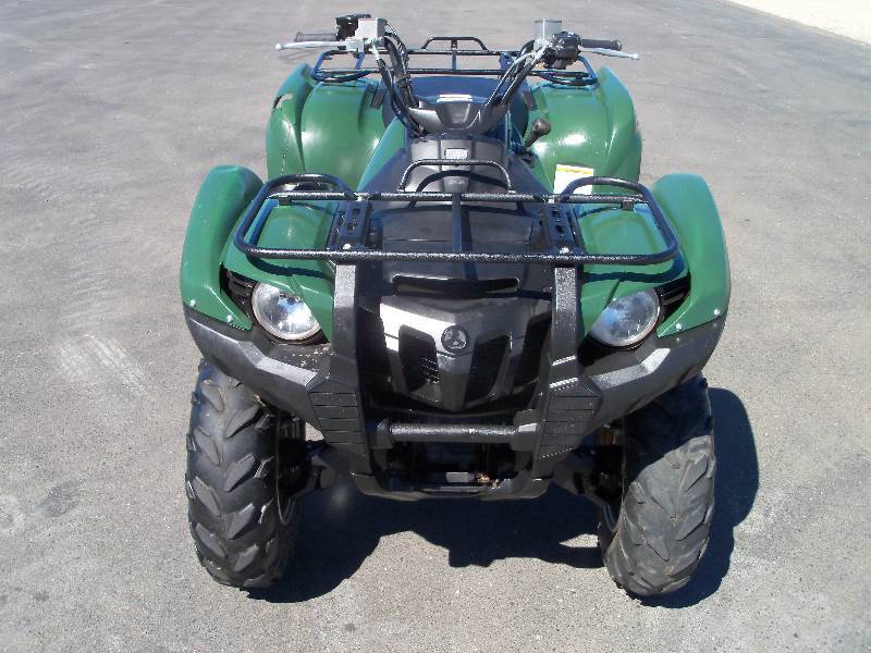 lot 1 image: 2012 Yamaha Grizzly 700 EPS