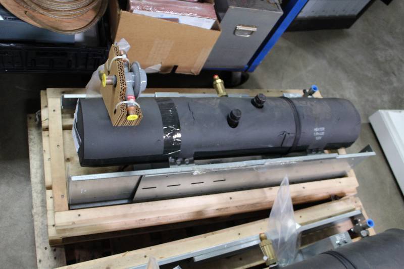 lot 13 image: FM Flooded Receiver - 39LBS 6 58 DIA 38 L 1 Phase 120V  ACAC75004 Precision Air Conditioning with maximum flexibility