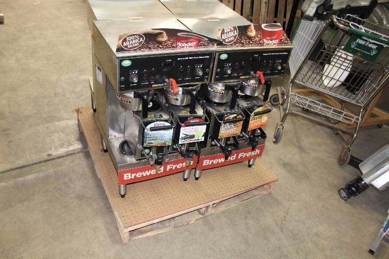 lot 82 image: Lot of (2) Holiday Pantry Commercial Coffee Makers & Warmers Dual Pots Top Brewing 18 x 19 x 33.