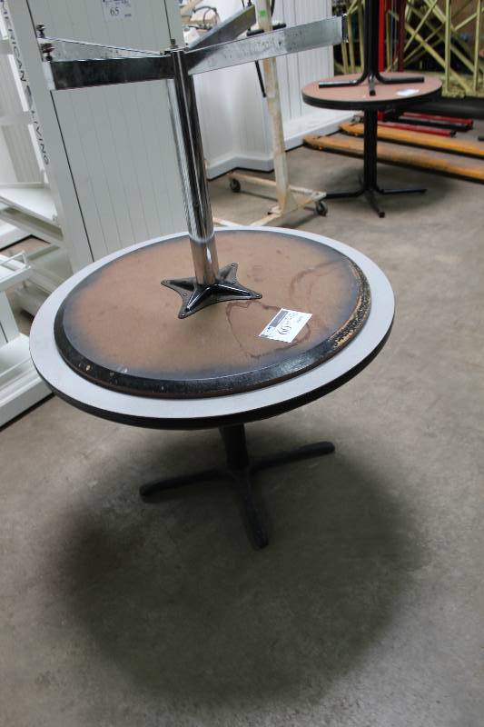 lot 60 image: Circular Table wMetal Base & Top 36 x 36 x 30, 42 x 42 x 29.5.