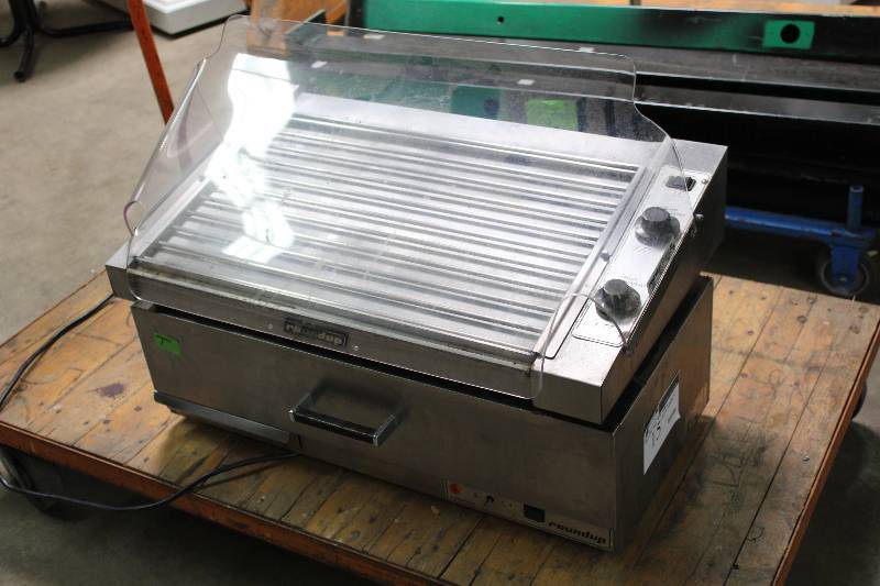 lot 15 image: Round Up Food Warmer, Hot Dog Warmer wHeated Lower Drawer & Food Shield Model 9390100 & Model WD-35A 120V50-60Hz1400W 32.5 x 20 x 17.
