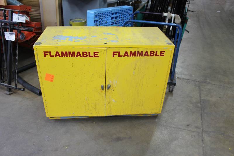 lot 29 image: Flammables Cabinet wDouble Doors 21.5 x 48 x 35.