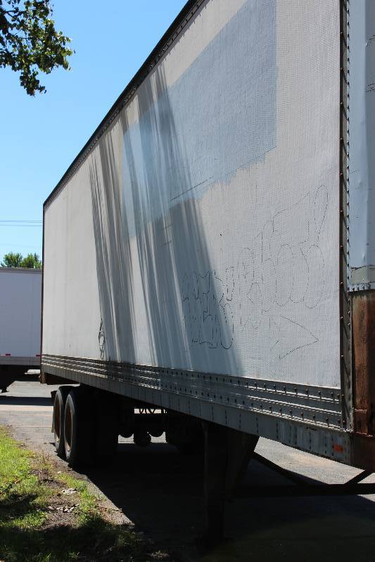 Semi Trailer W Top Sliding Door Frp 48 Length 2 Dual Wheels