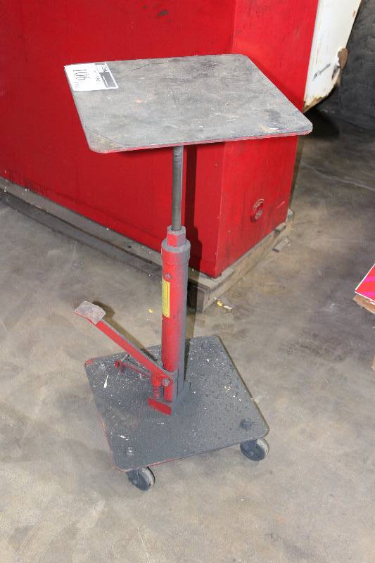 lot 106 image: Lift Table wJack Base & Metal Table Platform 300lbs Capacity.