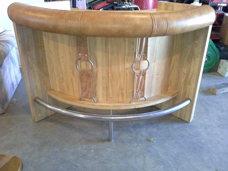 Custom 14 Round Home Bar