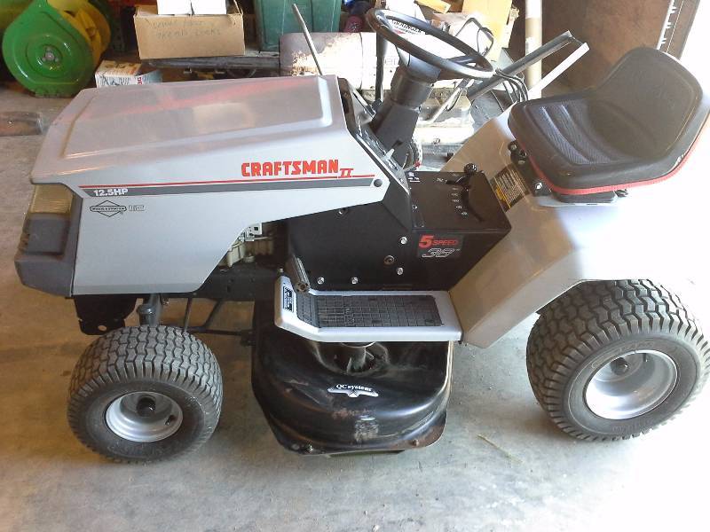 Craftsman II Riding Lawn mower PRISTINE CONDITION