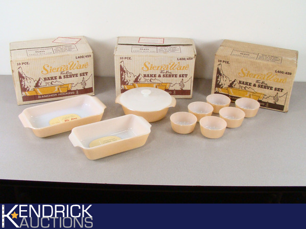 lot 17 image: 3 NOS Vintage Anchor Hocking Fire King 10 Piece Sierra Ware Bake & Serve Sets