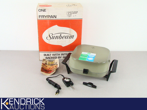 lot 29 image: NOS Vintage Sunbeam Electric Fry Pan