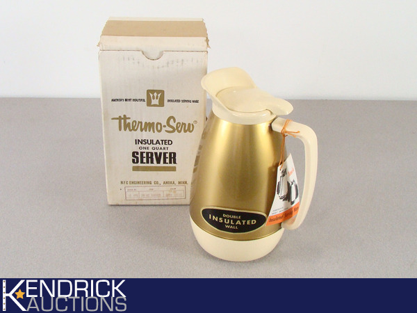 lot 34 image: NOS Vintage RARE WhiteGold Color Thermo-Serv Insulated Server