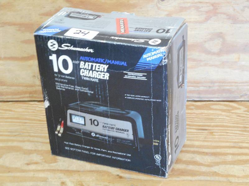 lot 24 image: Unused Schumacher 10Amp 12Volt Batt...