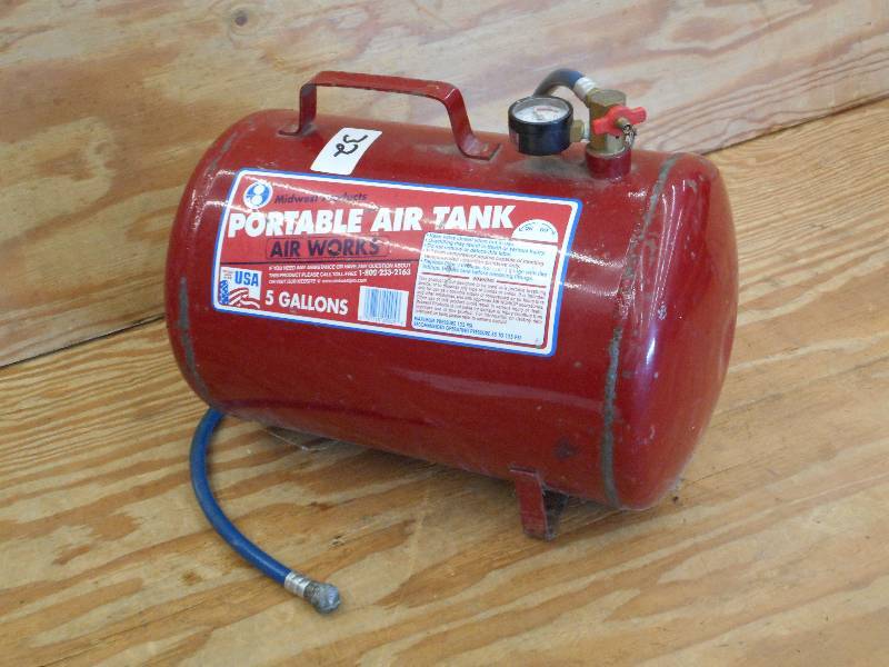 lot 32 image: 5-Gallon Portable Air Tank ...