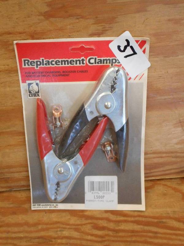 lot 37 image: Unused Replacement Booster Cable Cl...