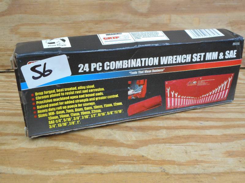 lot 56 image: Unused Grip 24-Piece Combination SA...