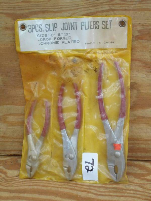 lot 72 image: Unused 3-Piece Slip-Joint Pliers Se...