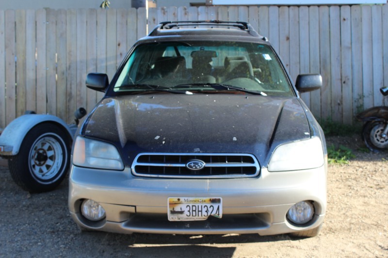 lot 3 image: 2000 Subaru Outback - Bad Motor - Does Not Start  Drive