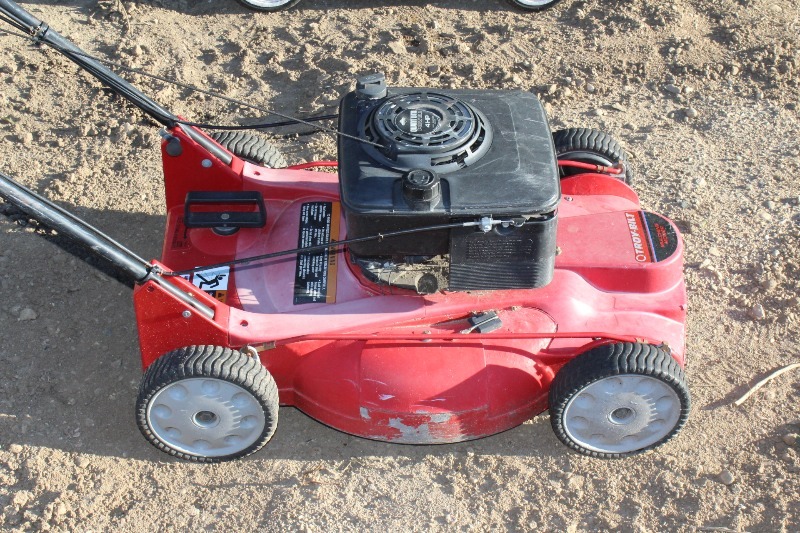 lot 4 image: Troy Built Mulching Mower