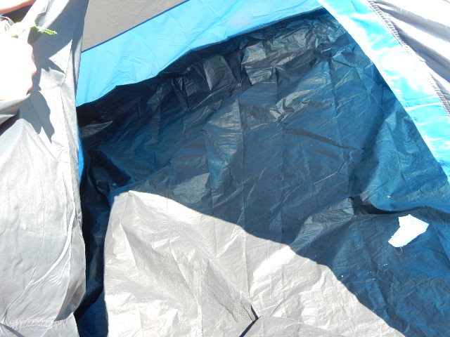 lot 31 image: OZARK 7 x 7, 2 man tent