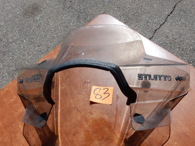 lot 83 image: Acrylic farring