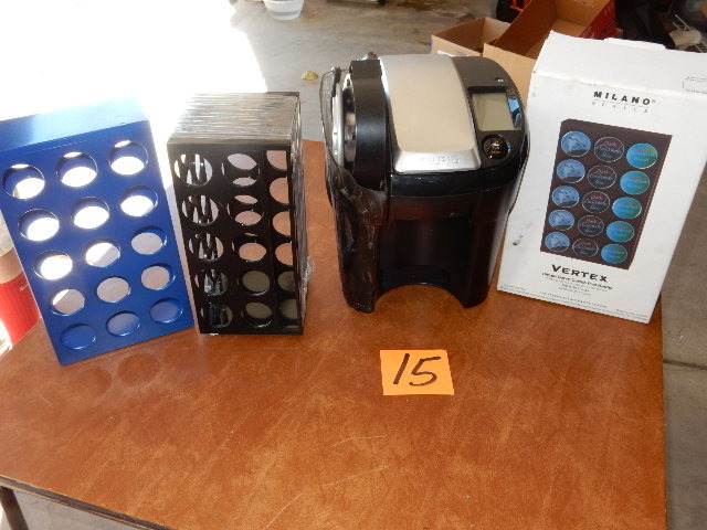 lot 15 image: Keurig Coffee Maker