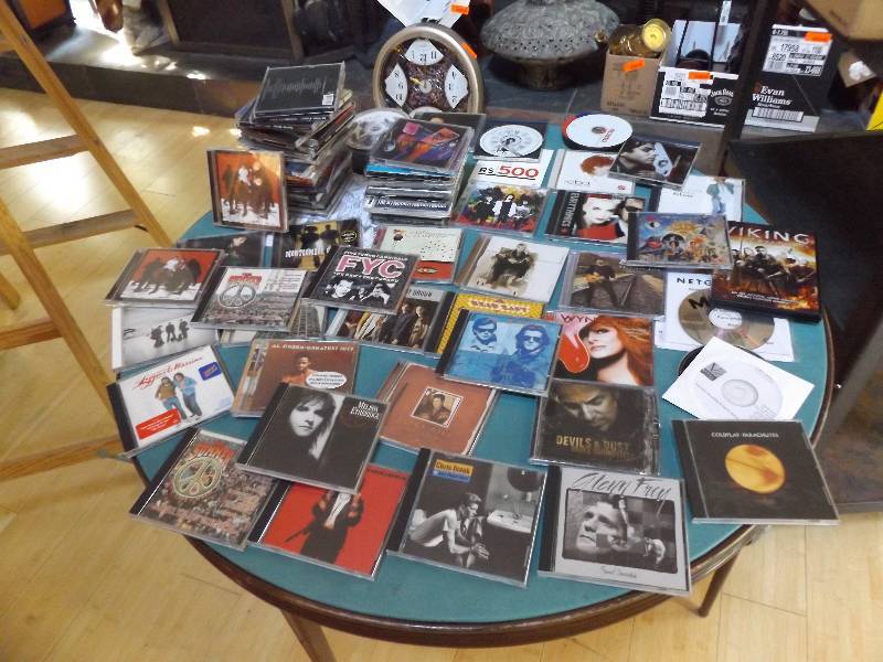 lot 36 image: CDs, CD Container