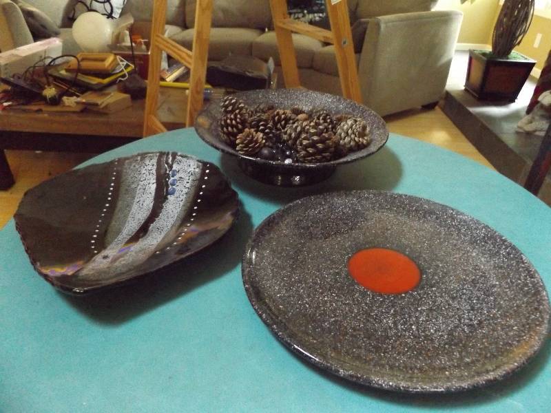 lot 80 image: Wall Hanging, Bowl and Platter with Pine Cones