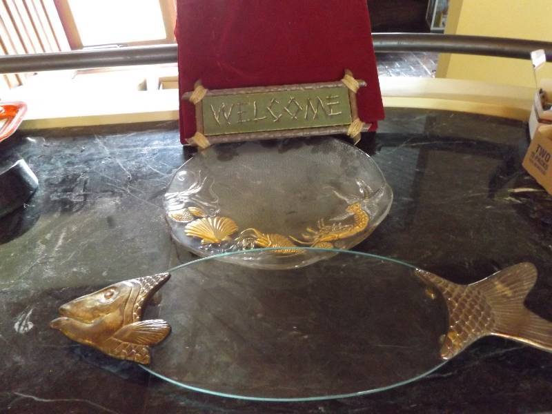 lot 87 image: Sign, Serving Platter, Ornate Platter in Case