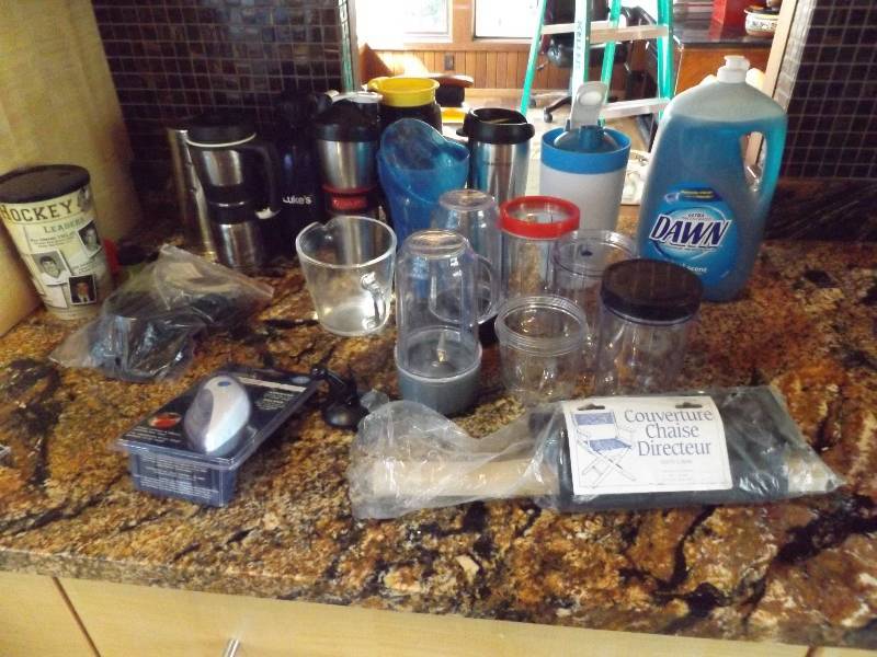lot 219 image: Variety of Travel Mugs, Dishsoap, Shake Cups