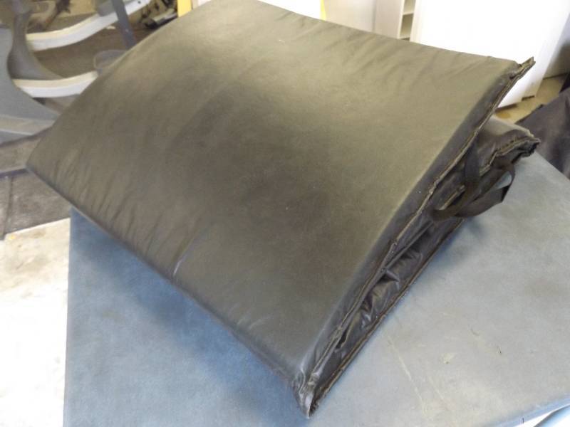 lot 411 image: TKO Exercise Mat