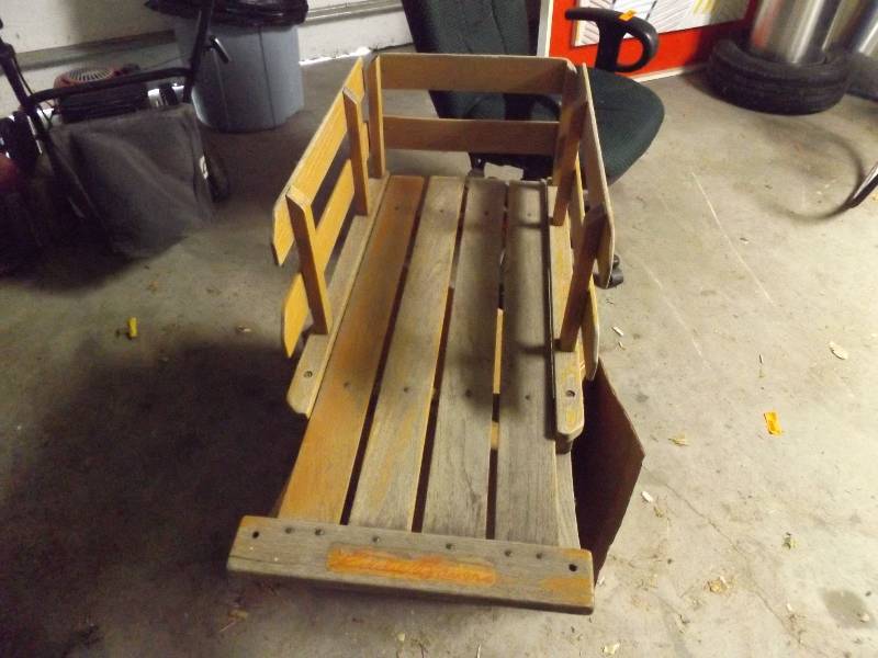 lot 436 image: Vintage Sled