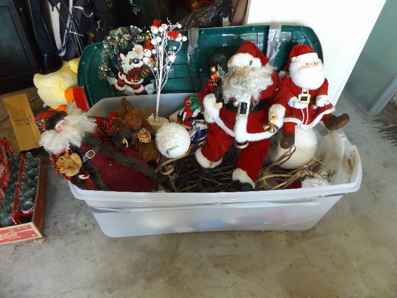 lot 442 image: Christmas Tree and Christmas Decorations