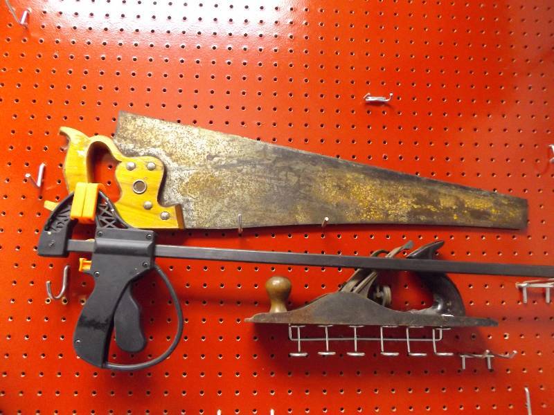 lot 239 image: Saw, Plane