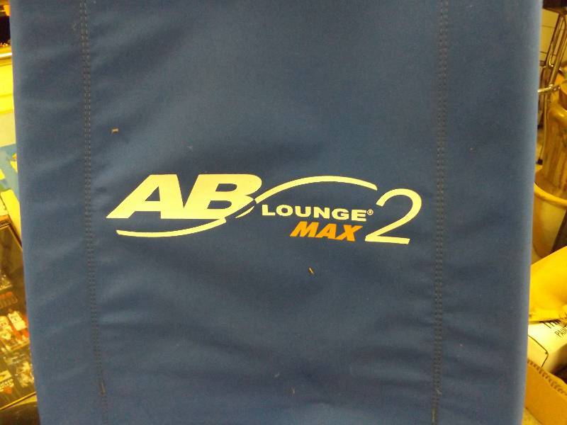 lot 522 image: Ab Lounge Max 2