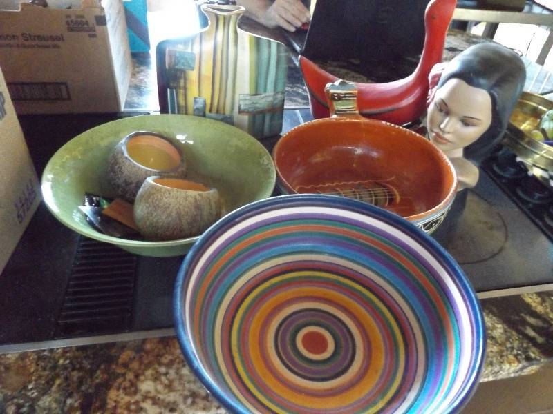 lot 125 image: Bowls, Vases, Duck, Candles, Hawaiian Bust