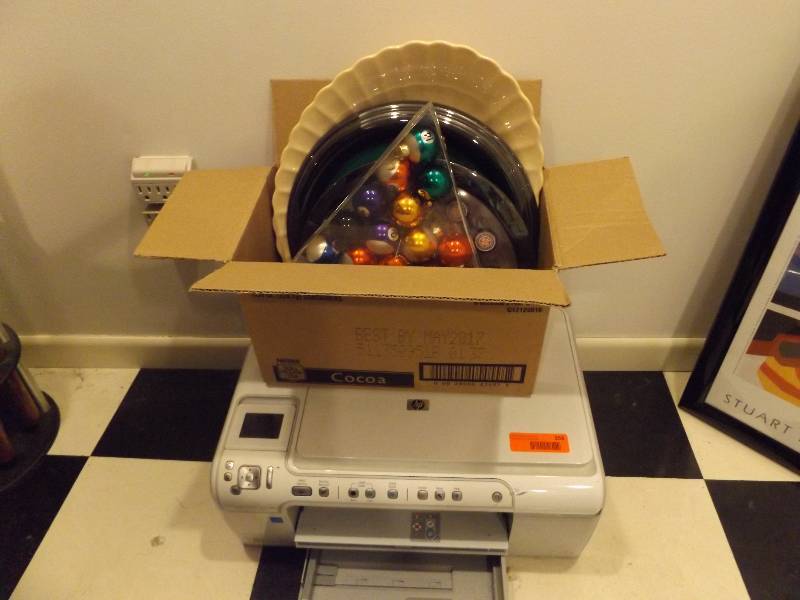 lot 356 image: HP PrinterScanner, Serving Platter, Clocks