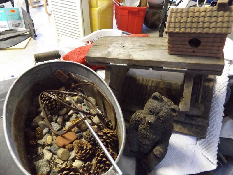 lot 334 image: Copper Pot, Birdfeeders, Bear