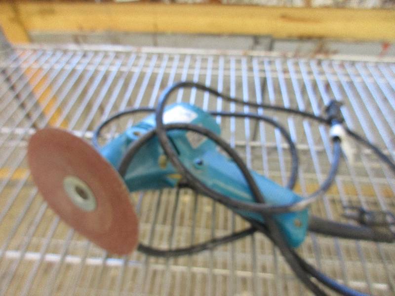 Makita sander