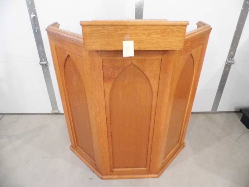 Oak Podium