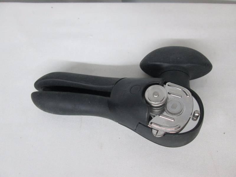 OXO Smooth Edge Can Opener