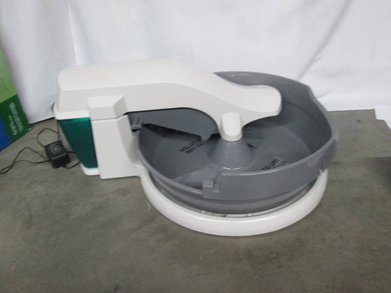 Simply Clean Automatic Litter Box System