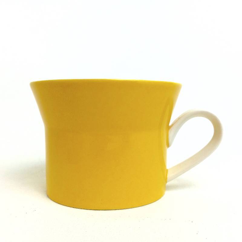 lot 7 image: Mikasa Duplex pattern Trellia #252 by Ben Seibel - 8 Place Settings & Serving Pcs.