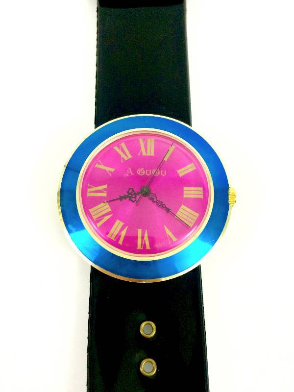 lot 8 image: Vintage Mid Century Go-Go Watch in Original Gold Box - Never Worn