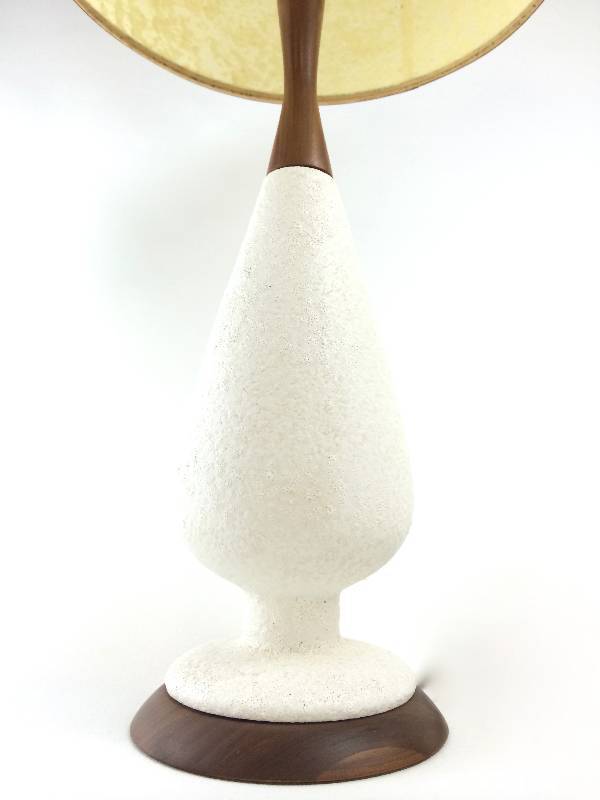 lot 13 image: Eames Era Danish teak wood textured pottery lamp with original textured shade