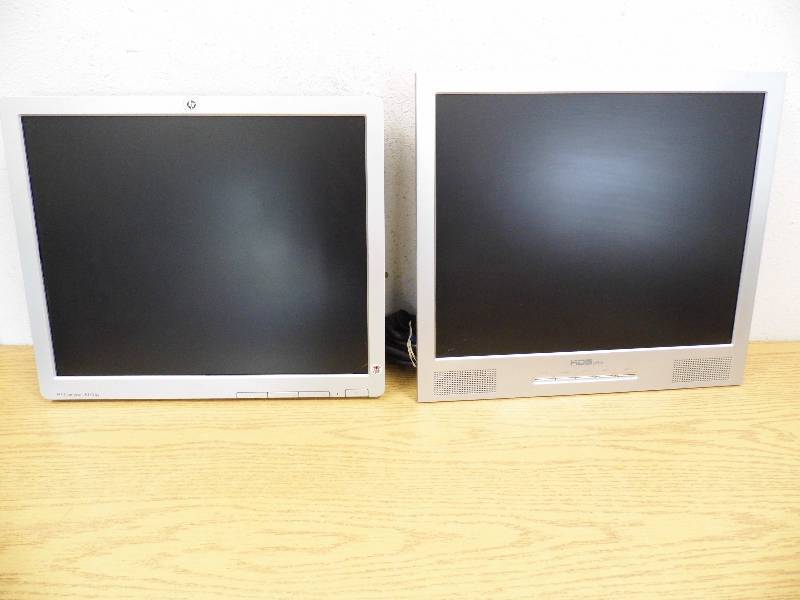 2 Monitors