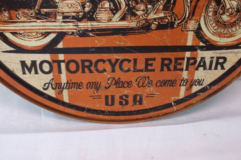 lot 4 image: Collectible