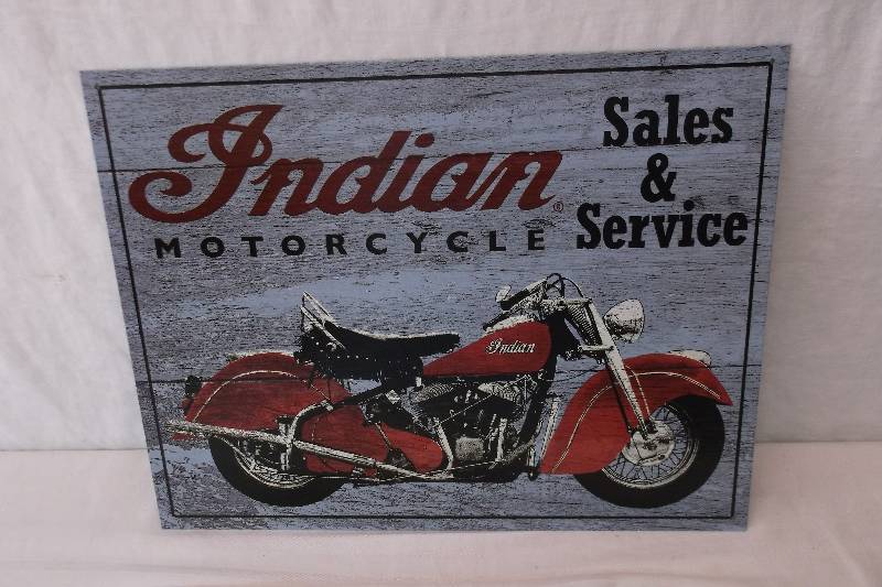 lot 9 image: Collectible